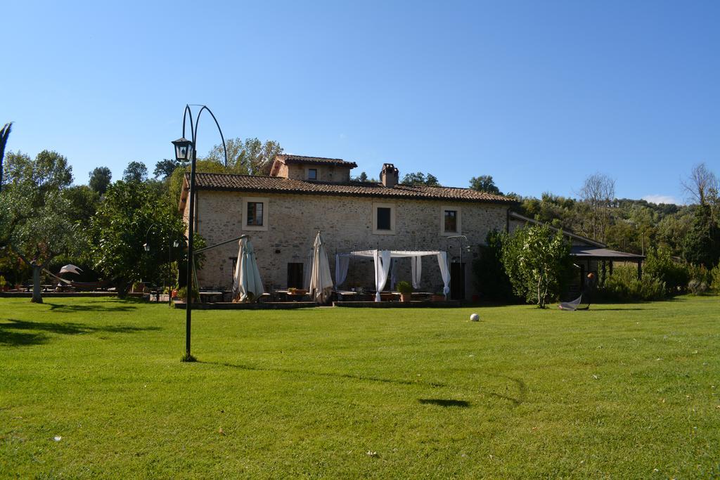 Locanda Rovicciano Castel Ritaldi Екстер'єр фото